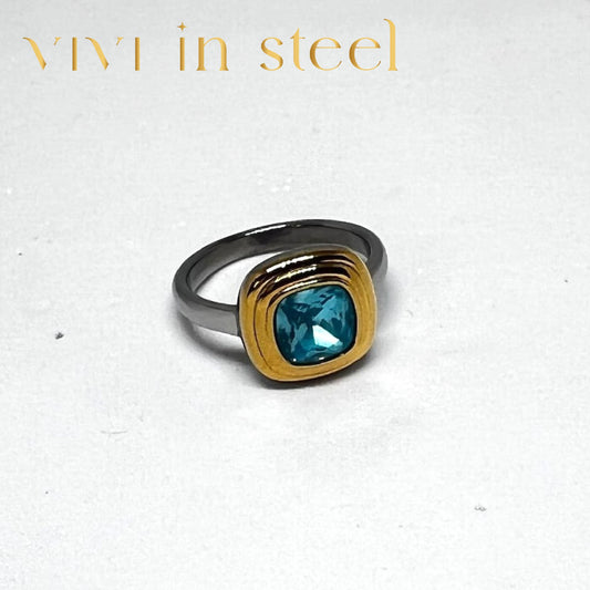 Anello in acciaio e pietra da donna